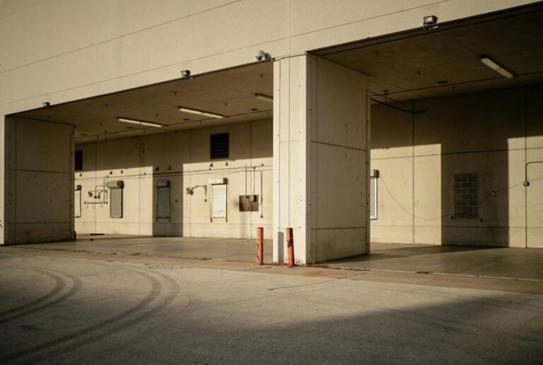 sonic service dock location